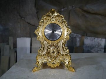 Каминные часы Ампир